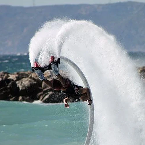 Activité : Initiation au Flyboard à Étretat en Normandie