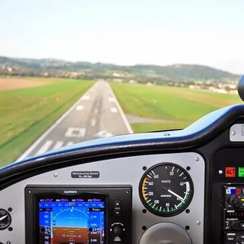 Activité : Vol d'Initiation au Pilotage d'Avion à Annecy
