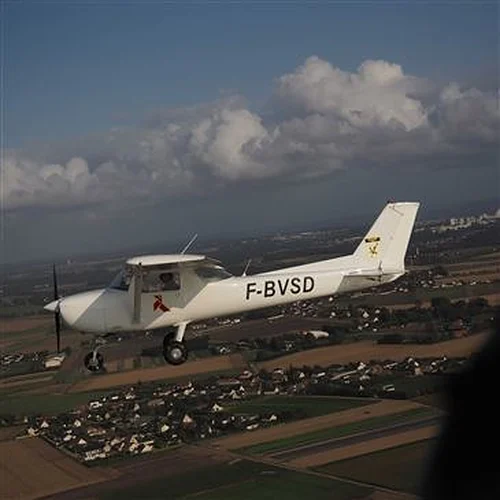 Activité : Initiation au Pilotage d'Avion et d'Hélicoptère au Havre