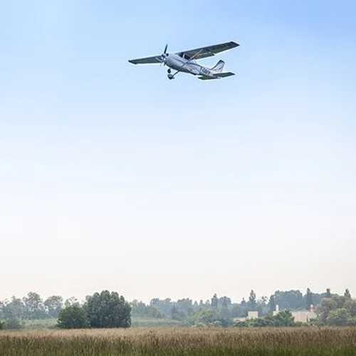 Activité : Vol d'initiation au Pilotage d'Avion à Lognes