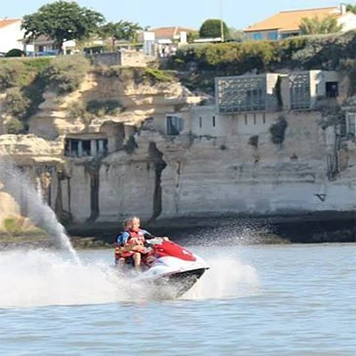 Activité : Randonnée en Jet Ski à Saint-Georges-de-Didonne
