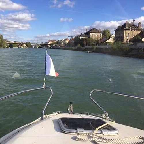 Activité : Permis Bateau à Lagny-sur-Marne
