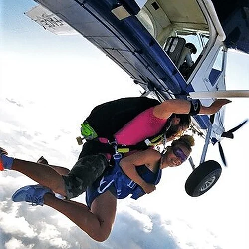 Activité : Saut en Parachute Tandem à Brienne-le-Château