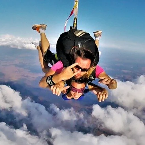 Activité : Saut en Parachute Tandem près de Reims