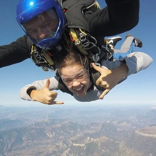 Activité : Saut en Parachute Tandem près de Grenoble