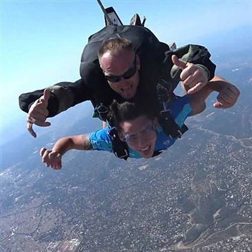 Activité : Saut en Parachute Tandem proche Toulouse