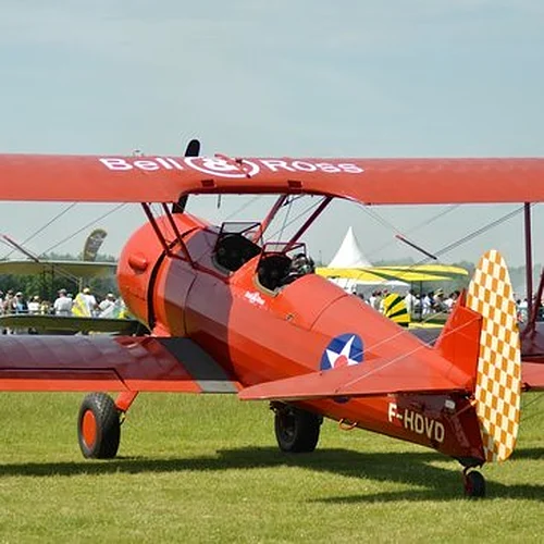 Activité : Initiation au Pilotage d'Avion Biplan à Rennes