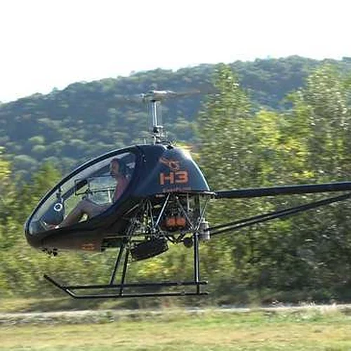 Activité : Baptême en Hélicoptère ULM à Lavours - Survol du Lac du Bourget