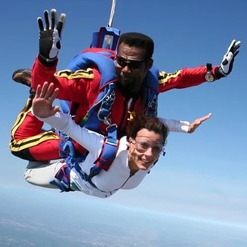 Activité : Saut en Parachute Tandem près de Mâcon