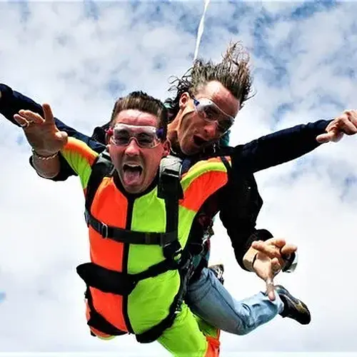 Activité : Week-end Saut en Parachute Tandem près d'Etretat