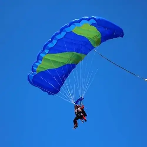 Activité : Saut en parachute près d'Aix-en-Provence