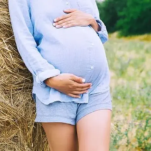 Activité : Shooting Photo de Grossesse à Marseille