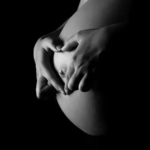 Activité : Shooting Photo de Grossesse à Strasbourg