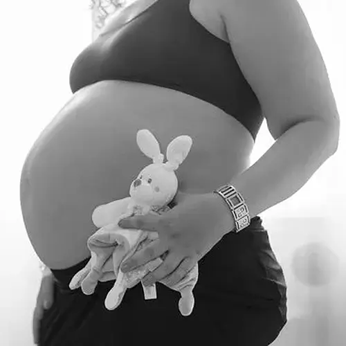 Activité : Shooting Photo de Grossesse à Bourg-sur-Gironde