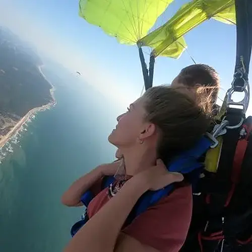 Activité : Saut en Parachute Tandem près de Lacanau