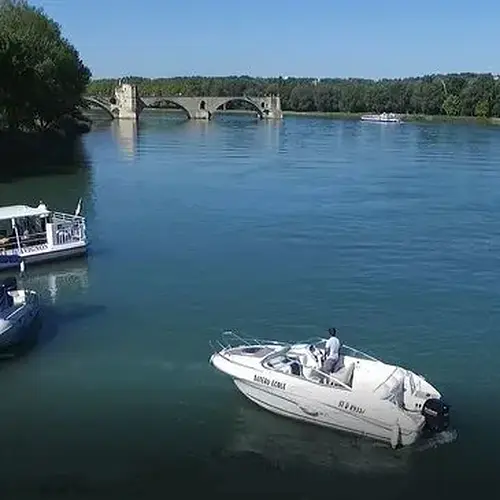 Activité : Permis Bateau près de Beaucaire