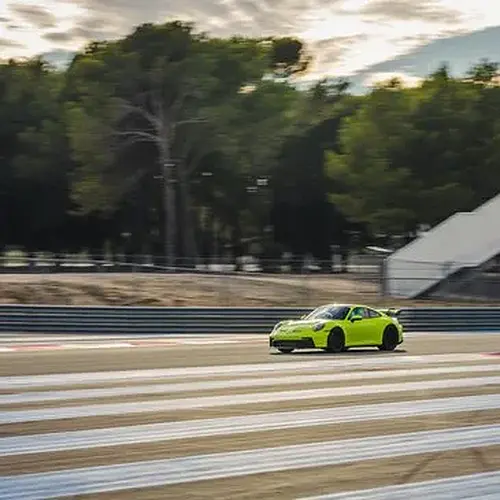 Activité : Pilotage Porsche 911 992 GT3 - Circuit Paul Ricard au Castellet