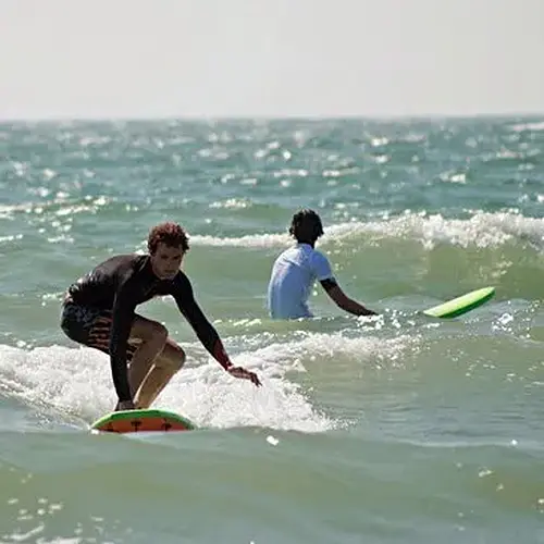 Activité : Initiation au Surf à La Tranche-sur-Mer