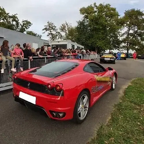 Activité : Coffret Pilotage Enfant en Ferrari F430 près d'Orléans