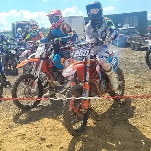 Activité : Initiation au Moto-Cross près de Mâcon