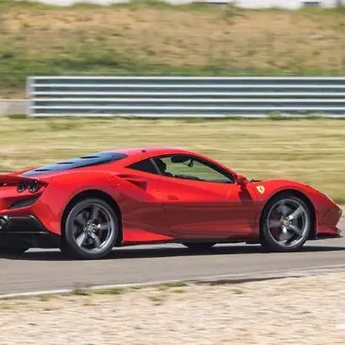 Activité : Pilotage Ferrari F8 Tributo - Circuit de Pouilly-en-Auxois
