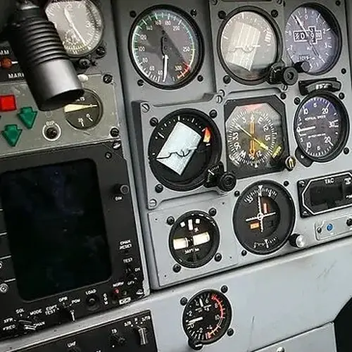 Activité : Initiation au Pilotage d'Avion Militaire à La Roche-sur-Yon
