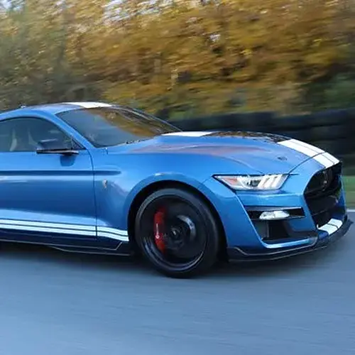 Photo : Pilotage Ford Mustang Shelby GT500 - Circuit de la Ferté-Gaucher