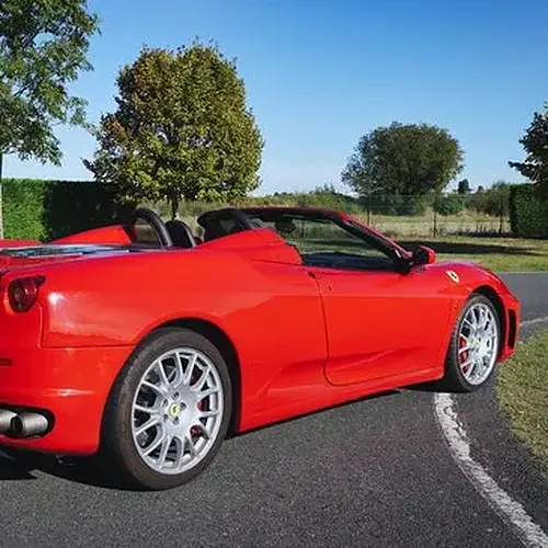 Activité : Pilotage pour Enfant en Ferrari F430 Spider à Aix-en-Provence