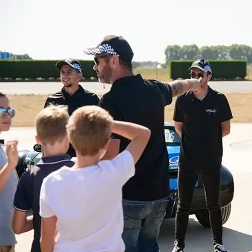 Activité : Pilotage pour Enfant en Ferrari F430 Spider à Poitiers