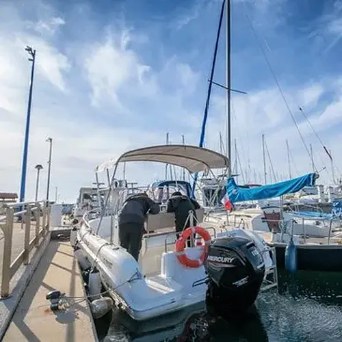 Activité : Permis Bateau près de Brignoles