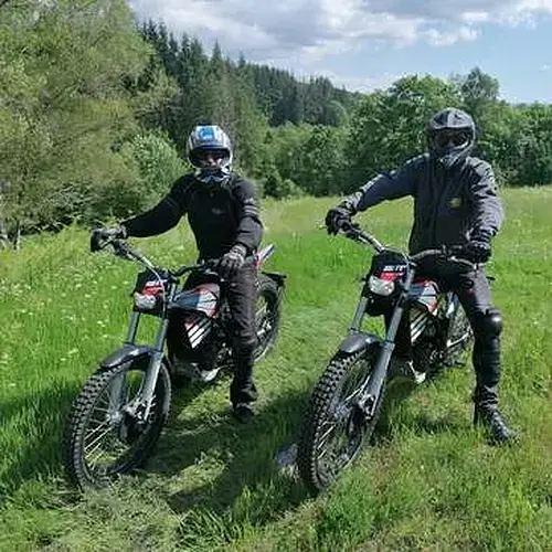 Activité : Balade en Moto Tout-Terrain Electrique près de Clermont-Ferrand