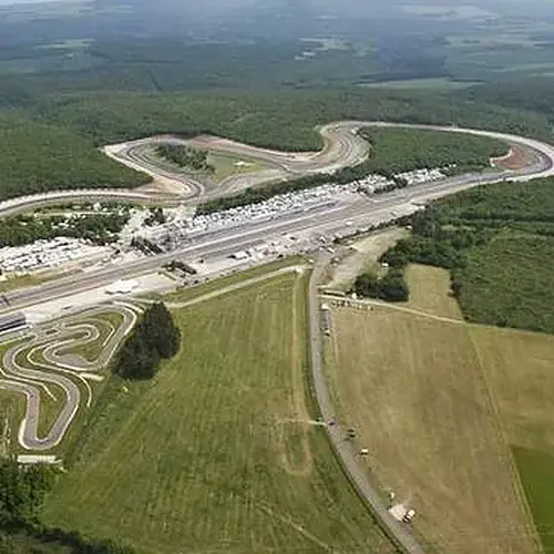 Baptême en Ferrari F8 Tributo - Circuit de Dijon-Prenois