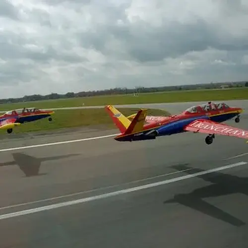 Activité : Vol en Avion de Chasse en Patrouille à Orléans