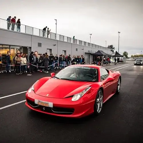 Activité : Pilotage Ferrari 488 GTB - Circuit d'Issoire