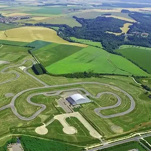 Activité : Pilotage Duo Porsche Ferrari - Circuit de Chambley