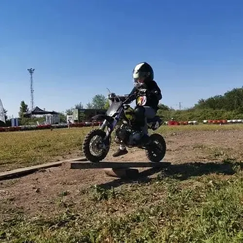 Activité : Initiation au Moto-Cross pour Enfant près de Lisieux