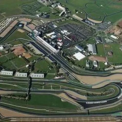 Activité : Pilotage Porsche 718 Cayman S - Circuit de Magny-Cours