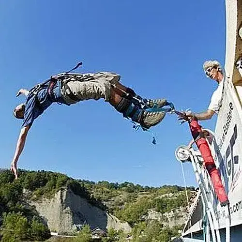 Activité : Saut à l'élastique au Pont de Ponsonnas près de Grenoble