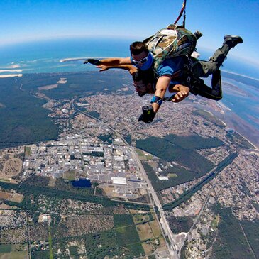 Saut En Tandem En Parachute A Arcachon Gironde 33