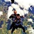 Saut en Parachute Tandem près de Clermont-Ferrand