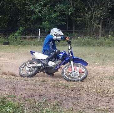 Stage D Initiation Au Moto Cross Pres De Saint Etienne Loire 42